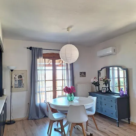 4 εποχές Amaliápoli