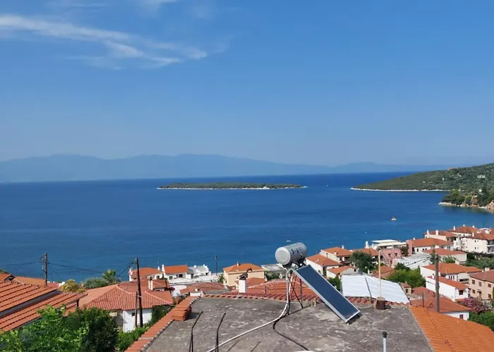 4 εποχές Amaliápoli