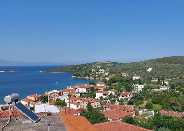 4 εποχές Amaliápoli